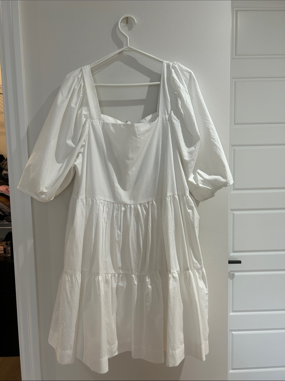En Saison White Square-Neck Puff Sleeve Tiered Mini Dress